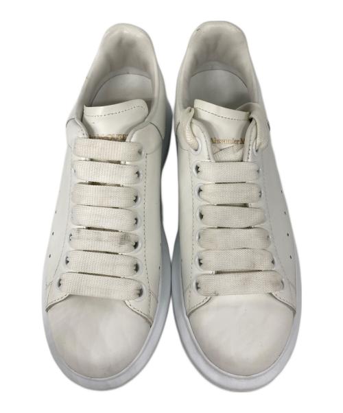 ALEXANDER McQUEEN（アレキサンダーマックイーン）ALEXANDER McQUEEN (アレキサンダーマックイーン) OVERSIZED SNEAKER ホワイト サイズ:36の古着・服飾アイテム