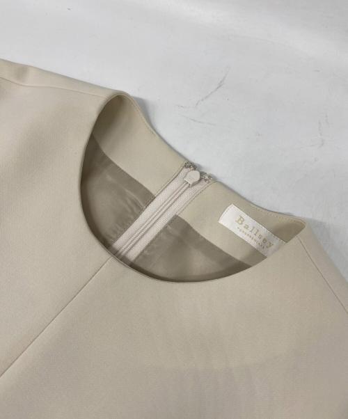 BALLSEY（ボールジィ）BALLSEY (ボールジィ) ドライダブルクロス レースコンビワンピース アイボリー サイズ:36の古着・服飾アイテム