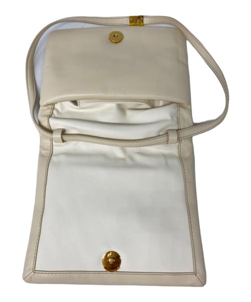 MARNI（マルニ）MARNI (マルニ) PRISMA POCHETTE W/FLAP アイボリーの古着・服飾アイテム
