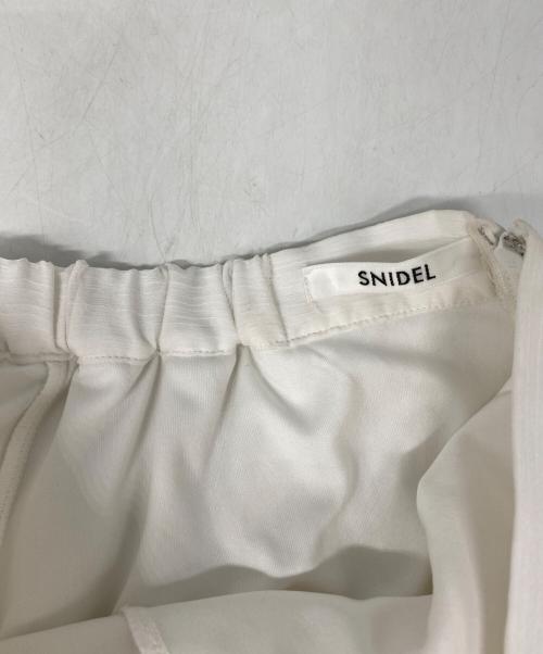 Snidel（スナイデル）Snidel (スナイデル) ラッフルミニセットアップ ホワイト サイズ:1の古着・服飾アイテム