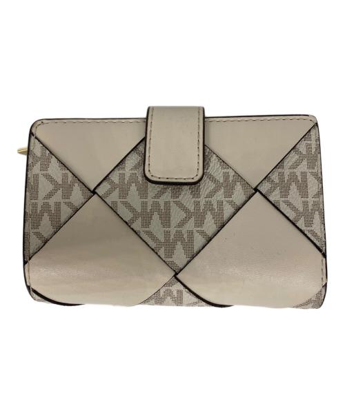 MICHAEL KORS（マイケルコース）MICHAEL KORS (マイケルコース) JET SET TRAVEL ウーヴン ビルフォールド ジップ コンパクト ウォレット ミディアム - MKシグネチャー ライトクリームマルチの古着・服飾アイテム