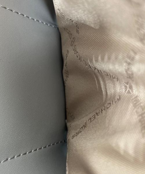 MICHAEL KORS（マイケルコース）MICHAEL KORS (マイケルコース) JET SET TRAVEL SIG 3つ折り財布 ホワイトの古着・服飾アイテム