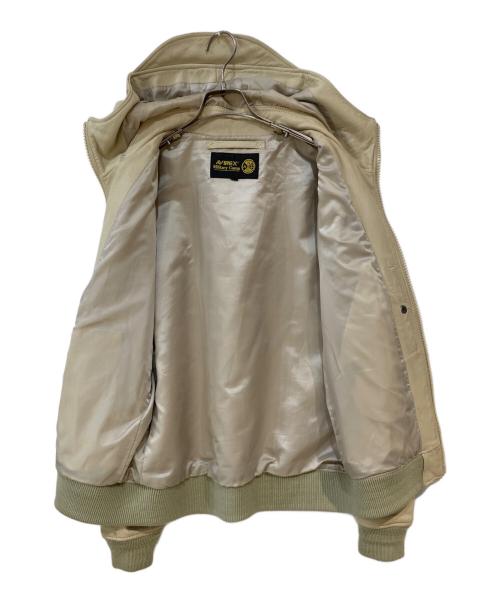 AVIREX（アヴィレックス）AVIREX (アヴィレックス) LEATHER HOODIE HALO ジャケット ベージュ サイズ: XLの古着・服飾アイテム