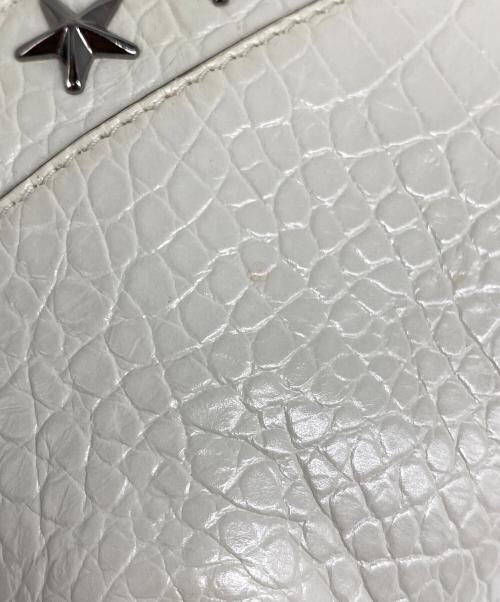 JIMMY CHOO（ジミーチュウ）JIMMY CHOO (ジミーチュウ) OSCAR スタースタッズ ボディバッグ ホワイトの古着・服飾アイテム