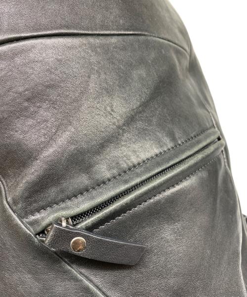 JIMMY CHOO（ジミーチュウ）JIMMY CHOO (ジミーチュウ) FITZROY バックパック ブラックの古着・服飾アイテム