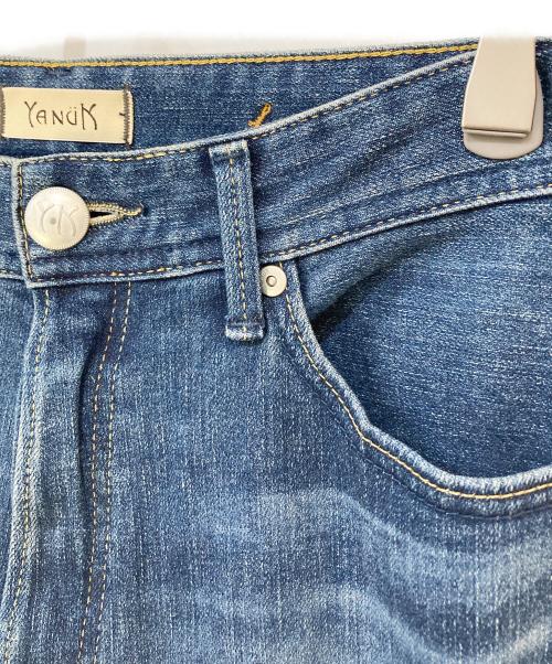 YANUK（ヤヌーク）YANUK (ヤヌーク) LOUISE ストレートデニムパンツ インディゴ サイズ:27の古着・服飾アイテム