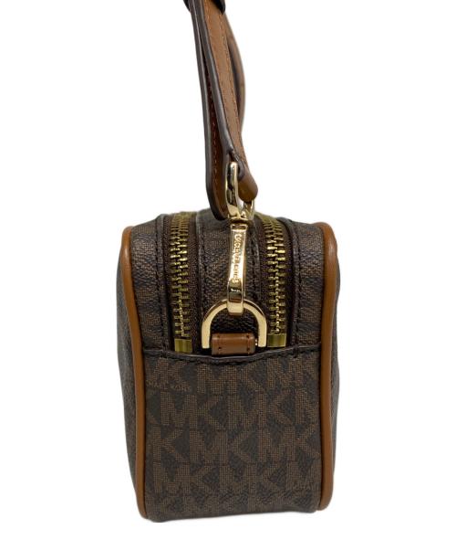 MICHAEL KORS（マイケルコース）MICHAEL KORS (マイケルコース) CONNIE SM CAMERA BAG ブラウンの古着・服飾アイテム