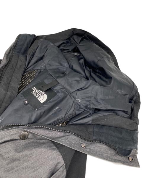 THE NORTH FACE（ザ ノース フェイス）THE NORTH FACE (ザ ノース フェイス) Mountain Light Denim Jacket グレー×ブラック サイズ:Mの古着・服飾アイテム