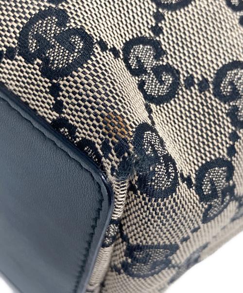GUCCI（グッチ）GUCCI (グッチ) GGキャンバス バケツ型ミニトートバッグ ベージュ×ネイビーの古着・服飾アイテム