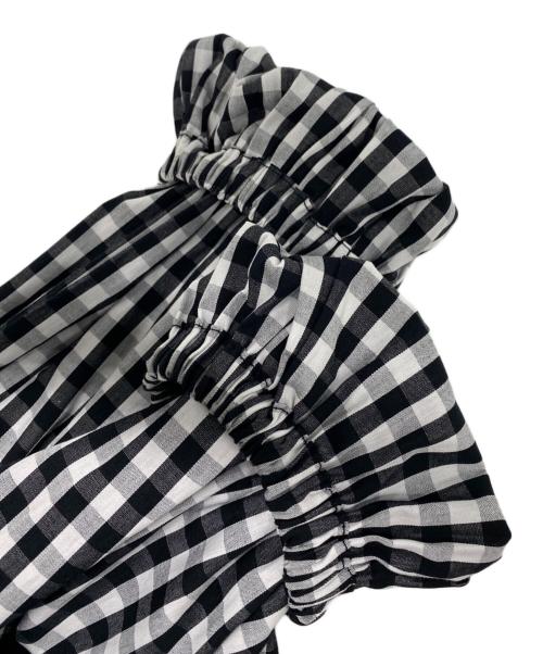BEARDSLEY（ビアズリー）BEARDSLEY (ビアズリー) 先染めギャザーワンピース ブラック サイズ:1の古着・服飾アイテム