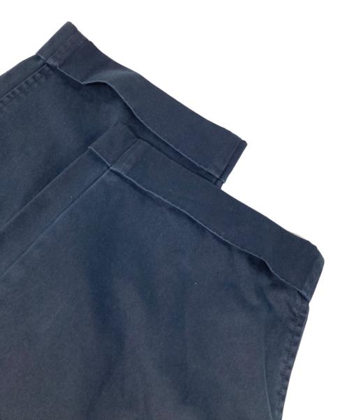 CAHLUMN（カウラム）CAHLUMN (カウラム) Extra Long Staple Organic Cotton 2 Tuck Chino Pant ネイビー サイズ:Lの古着・服飾アイテム