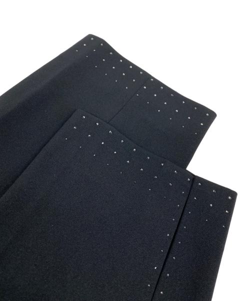 LEONARD FASHION（レオナールファッション）LEONARD FASHION (レオナールファッション) 裾ラインストーンスリットパンツ ブラック サイズ: 38の古着・服飾アイテム