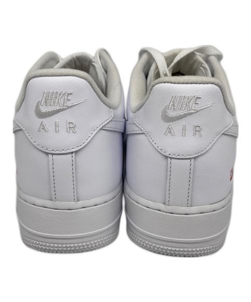 NIKE（ナイキ）NIKE (ナイキ) SUPREME (シュプリーム) AIR FORCE 1 LOW/SUPREME ローカットスニーカー WHITE/WHITE サイズ:27.5cm 未使用品の古着・服飾アイテム