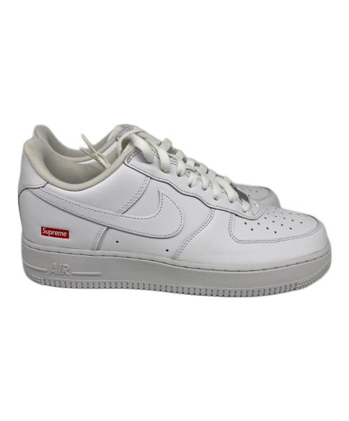 NIKE（ナイキ）NIKE (ナイキ) SUPREME (シュプリーム) AIR FORCE 1 LOW/SUPREME ローカットスニーカー WHITE/WHITE サイズ:27.5cm 未使用品の古着・服飾アイテム