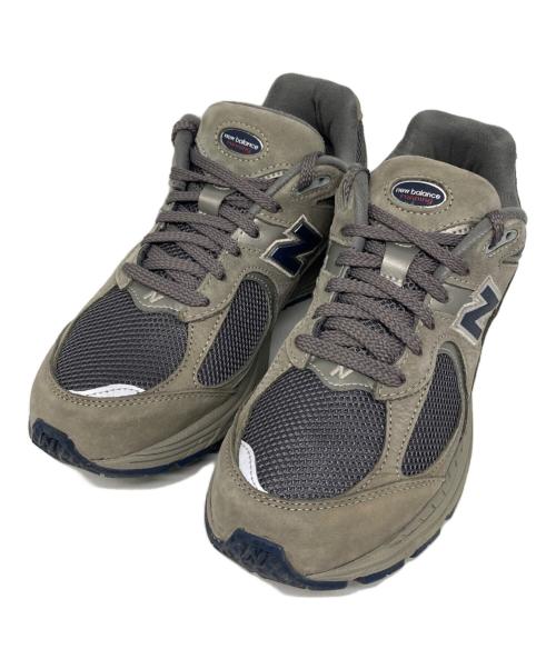 NEW BALANCE（ニューバランス）NEW BALANCE (ニューバランス) 2002R ローカットスニーカー グレー サイズ:26.5cmの古着・服飾アイテム