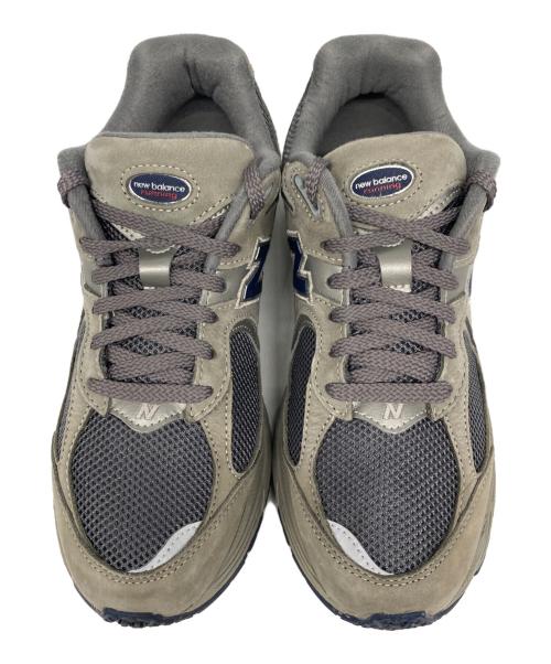NEW BALANCE（ニューバランス）NEW BALANCE (ニューバランス) 2002R ローカットスニーカー グレー サイズ:26.5cmの古着・服飾アイテム