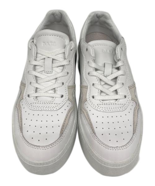 D.A.T.E.（デイト）D.A.T.E. (デイト) STEP CALF  ローカットスニーカー ホワイト サイズ:22.5cmの古着・服飾アイテム