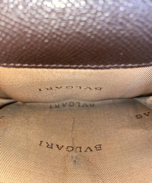 BVLGARI（ブルガリ）BVLGARI (ブルガリ) クラシコ Wホック 2つ折り財布 ブラウンの古着・服飾アイテム