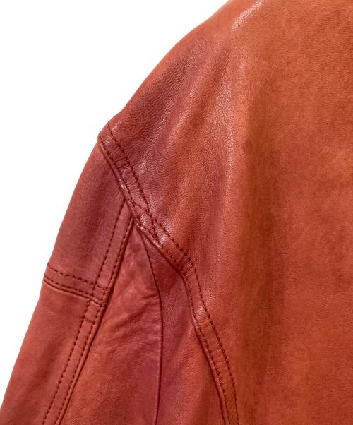 EMPORIO ARMANI（エンポリオ アルマーニ）EMPORIO ARMANI (エンポリオ アルマーニ) レザージャケット レッド サイズ: 52の古着・服飾アイテム
