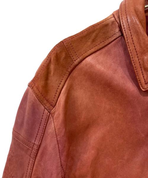 EMPORIO ARMANI（エンポリオ アルマーニ）EMPORIO ARMANI (エンポリオ アルマーニ) レザージャケット レッド サイズ: 52の古着・服飾アイテム