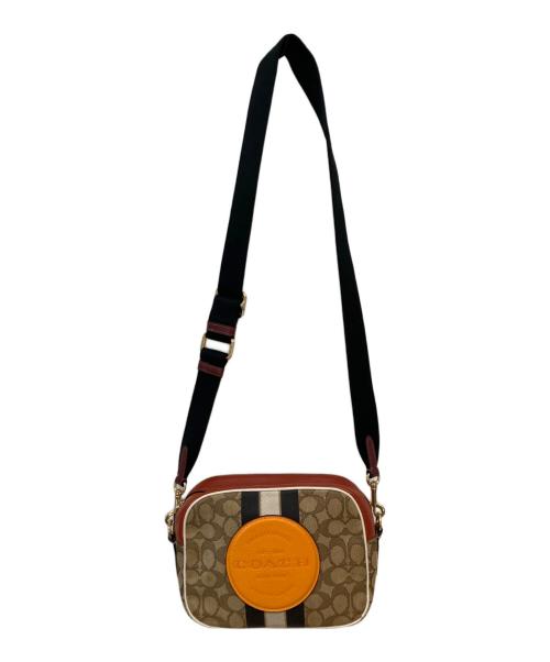 COACH（コーチ）COACH (コーチ) Dempsey Camera Bag ベージュの古着・服飾アイテム