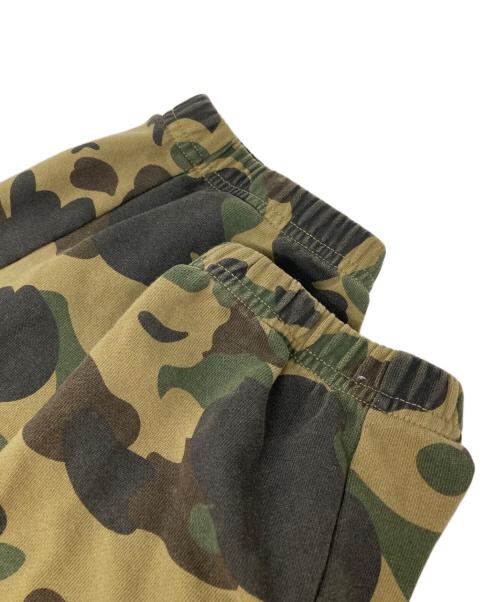 A BATHING APE（アベイシングエイプ）A BATHING APE (アベイシングエイプ) 1ST CAMO ONE POINT RELAXED FIT SWEAT PANTS グリーン サイズ:XLの古着・服飾アイテム