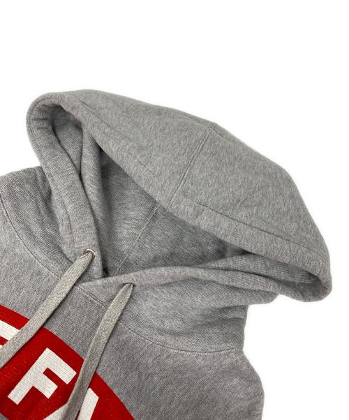 GUCCI（グッチ）GUCCI (グッチ) The Face HOODIE グレー×レッド サイズ: Sの古着・服飾アイテム