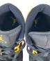 中古・古着 NIKE (ナイキ) AIR JORDAN 1 MID SE NEW LOVE ミッドカットスニーカー BLACK/VARSITY MAIZE-WHITE サイズ:27.5cm：9000円