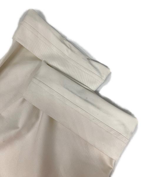 GOLDWIN（ゴールドウイン）GOLDWIN (ゴールドウイン) TWILL EASY PANTS アイボリー サイズ:4の古着・服飾アイテム