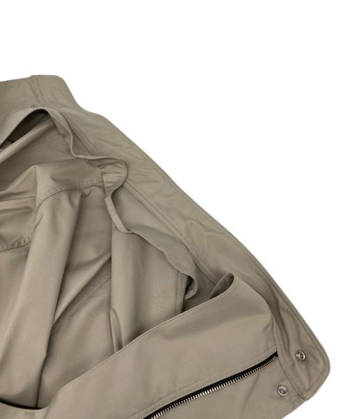 THE RERACS（ザ リラクス）THE RERACS (ザ リラクス) スタンドカラー BIG ECWCS コート ベージュ サイズ:46の古着・服飾アイテム