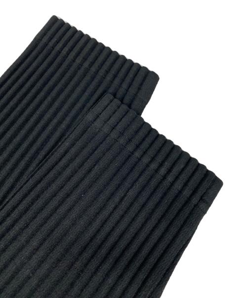 HOMME PLISSE ISSEY MIYAKE（オム プリッセ イッセイ ミヤケ）HOMME PLISSE ISSEY MIYAKE (オム プリッセ イッセイ ミヤケ) BASICS プリーツジップジャケット ブラック サイズ:2の古着・服飾アイテム