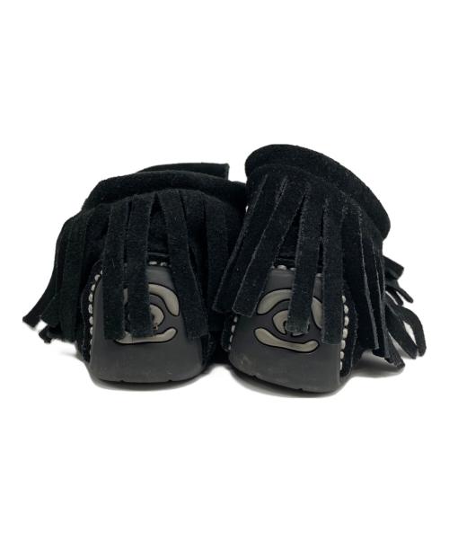 Manitobah Mukluks（マニトバ ムクルックス）Manitobah Mukluks (マニトバ ムクルックス) スエードモカシンブーツ ブラック サイズ:7の古着・服飾アイテム