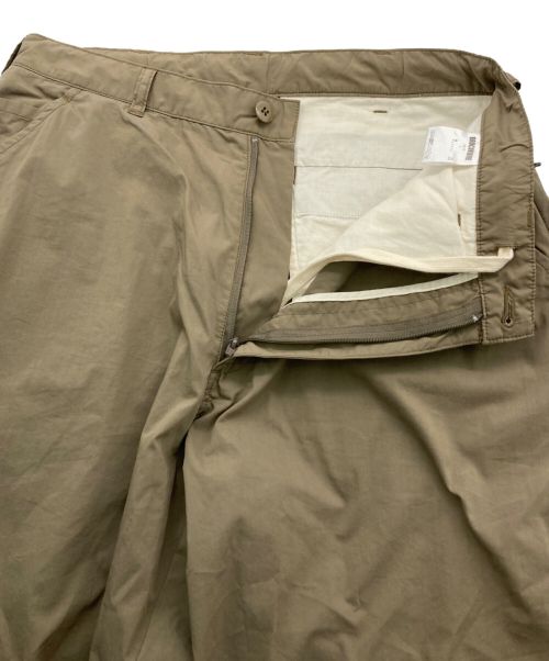 BROCHURE（ブローシュアー）BROCHURE (ブローシュアー) PHOTOGRAPHER PANTS ベージュ サイズ:Sの古着・服飾アイテム