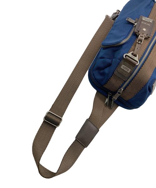 TUMI（トゥミ）TUMI (トゥミ) ALPHA BRAVO/モントレースリングバッグ ブルーの古着・服飾アイテム