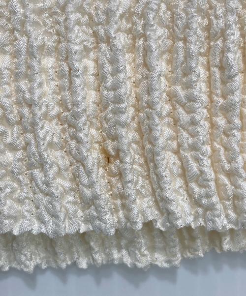 PEPLUM YOSHIKI HISHINUMA（ペプラムバイヨシキヒシヌマ）PEPLUM YOSHIKI HISHINUMA (ペプラムバイヨシキヒシヌマ) プリーツカットソー アイボリー サイズ:2の古着・服飾アイテム