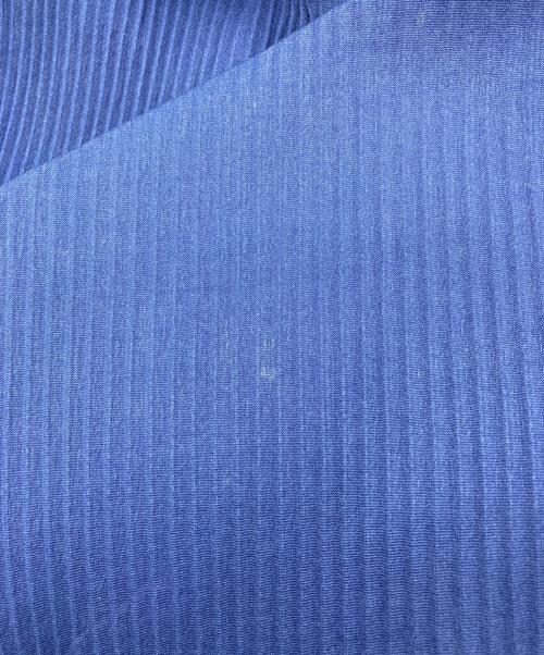 todo kotohayokozawa（トゥードゥー コトハヨコザワ）todo kotohayokozawa (トゥードゥー コトハヨコザワ) Short sleeve pleats dress High neck type ネイビー サイズ:-の古着・服飾アイテム