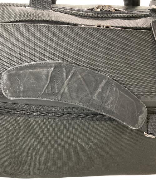TUMI（トゥミ）TUMI (トゥミ) バリスティックナイロンビジネスバッグ ブラックの古着・服飾アイテム