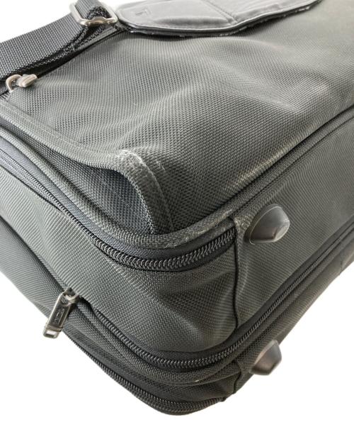 TUMI（トゥミ）TUMI (トゥミ) バリスティックナイロンビジネスバッグ ブラックの古着・服飾アイテム