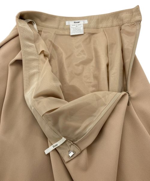 Rene（ルネ）Rene (ルネ) タックフレアスカート ベージュ サイズ:36の古着・服飾アイテム