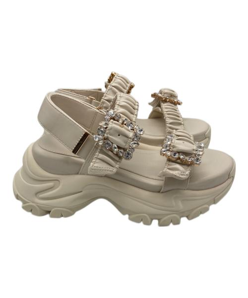 RANDA（ランダ）RANDA (ランダ) ビジュー×ギャザーベルトスポーツサンダル ベージュ サイズ:Sの古着・服飾アイテム