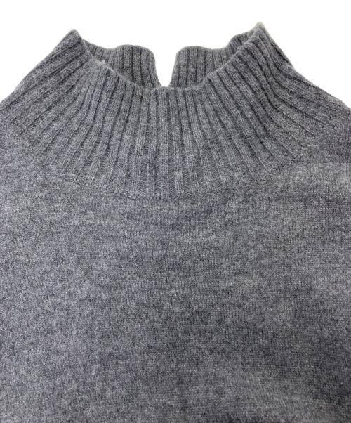 23区（ニジュウサンク）23区 (ニジュウサンク) ウールカシミヤブレンド ハイネック ワンピース グレー サイズ:38の古着・服飾アイテム