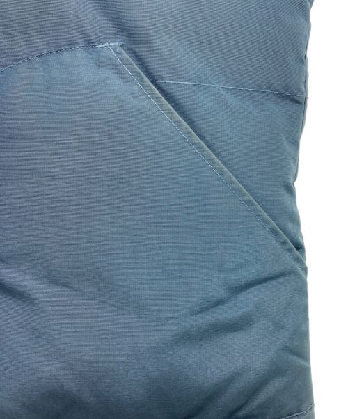 SIERRA DESIGNS（シエラデザインズ）SIERRA DESIGNS (シエラデザインズ) リバーシブルダウンベスト レッド×ブルー サイズ:JPN Mの古着・服飾アイテム