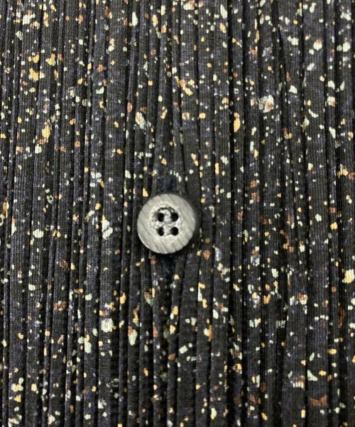 PLEATS PLEASE（プリーツプリーズ）PLEATS PLEASE (プリーツプリーズ) 総柄ベスト ブラック サイズ:3の古着・服飾アイテム