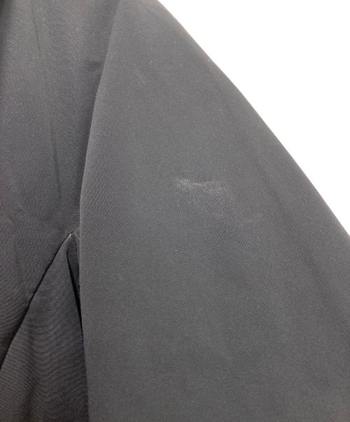 +J（プラスジェイ）+J (プラスジェイ) ハイブリッドダウンジャケット ブラック サイズ:XLの古着・服飾アイテム