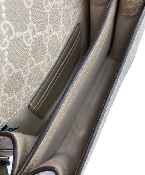GUCCI（グッチ）GUCCI (グッチ) GGスプリームョルダーバッグ ベージュの古着・服飾アイテム