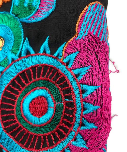 RHC Ron Herman（アールエイチシー ロンハーマン）RHC Ron Herman (アールエイチシー ロンハーマン) Embroidery Vest ブラック サイズ:-の古着・服飾アイテム