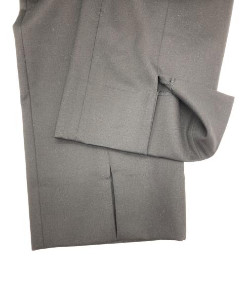 MARKA（マーカ）MARKA (マーカ) ヘムスリットストレートフィットパンツ ブラック サイズ:2の古着・服飾アイテム