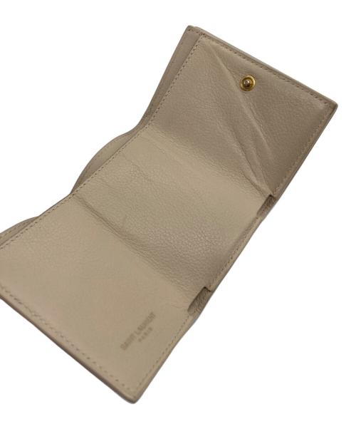 Yves Saint Laurent（イヴサンローラン）Yves Saint Laurent (イヴサンローラン) オリガミタイニーウォレット ベージュの古着・服飾アイテム