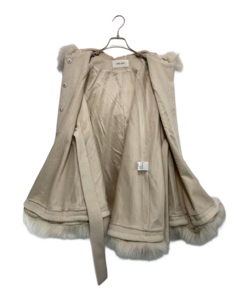 ROYAL PARTY（ロイヤルパーティ）ROYAL PARTY (ロイヤルパーティ) ファーケープコート ベージュ サイズ:FREEの古着・服飾アイテム