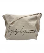 YOHJI YAMAMOTOヨウジヤマモト）の古着「NOVELTY MESSENGER BAG/シグネチャーショルダーバッグ」｜ベージュ